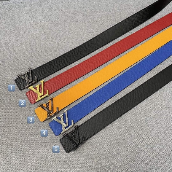 LV Women’s Men’s Belts Collection Louis Vuitton Initials 40MM Belt 19074
