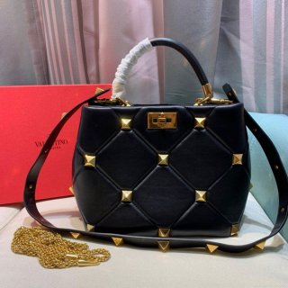 Valentino 2021 Roman Stud The Handle Bag In Nappa 0097L Black