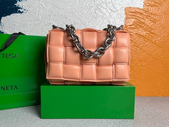 Bottega Veneta BV 20206 Chain Cassette 631421 Light Pink Silver