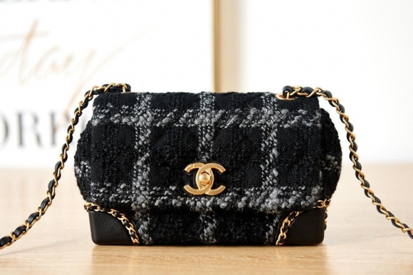 Chanel AS3572 Small Flap Bag Wool Tweed Black