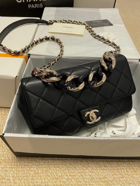 Chanel AS1353 Chanel flap bag Lambskin Black