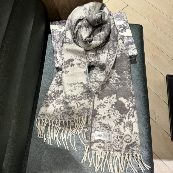 Dior Scarves Designer Scarf D63283