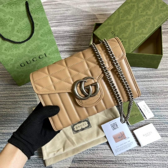 Gucci 474575 GG Marmont mini bag Light pink