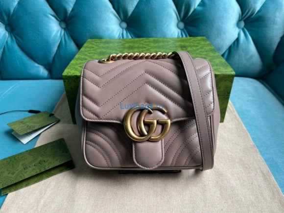 Gucci 739682 GG Marmont Matelassé mini tote bag milk tea