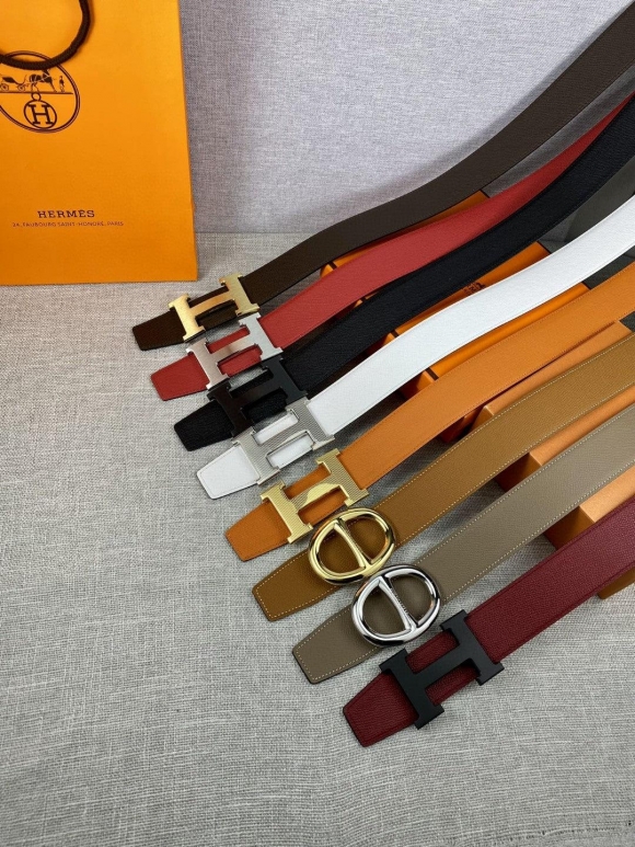 Hermes H074562CUZ3 Constance belt buckle & Reversible leather strap 38 mm H990025