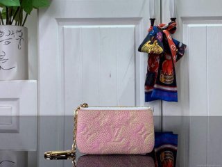 LV M81297 Louis Vuitton Key Pouch Pink