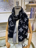 LV M71040 Louis Vuitton Reykjavik Scarf L60130