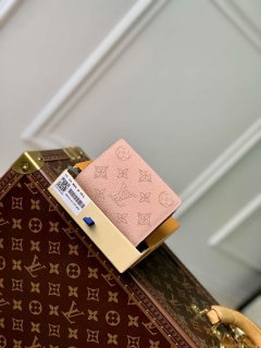 LV M82758 Louis Vuitton Cléa Wallet Mahina Pink