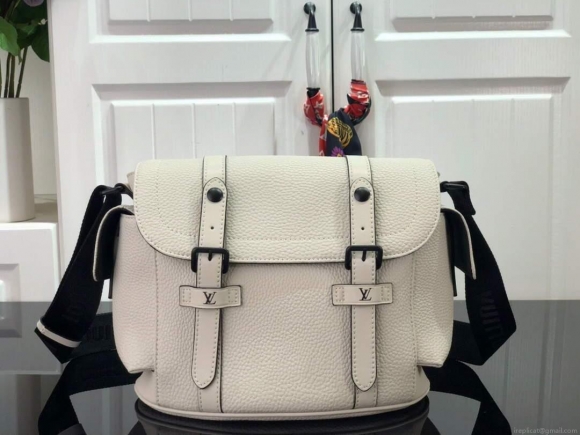 LV M58475 Louis Vuitton Christopher Messenger Bag White M58476