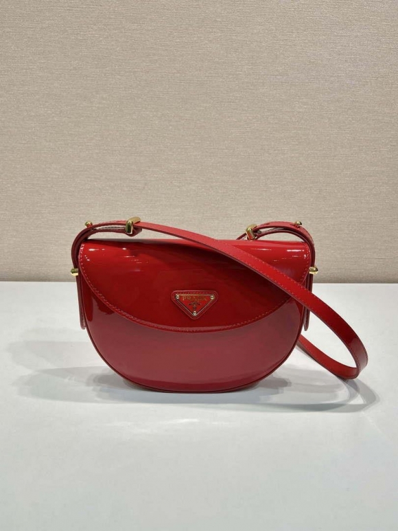 Prada 1BA349 Triangle-logo shoulder patent leather bag Red