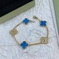Van Cleef & Arpels Vintage Alhambra bracelet, 5 motifs Blue agate+diamonds Yellow gold