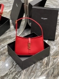 YSL LE5À7 657228 Hobo Bag In Smooth Leather Red