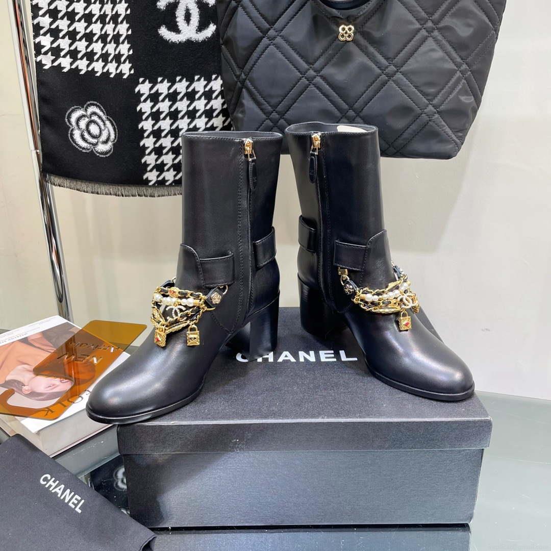 Chanel Women’s Shoes Classcal Chain Hight Boots 190801