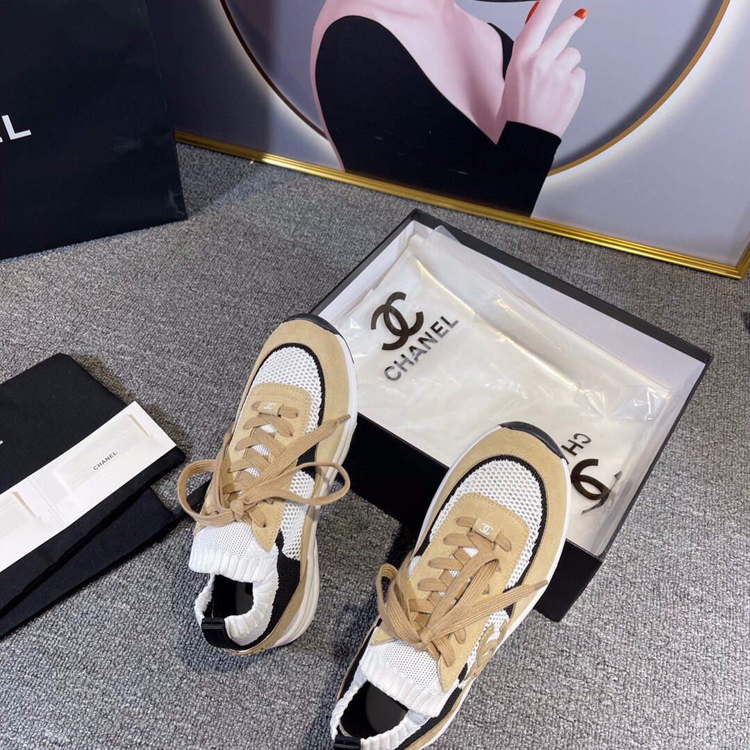 Chanel Men Women’s Sneaker Shoes G38750 Tan and White Calfskin