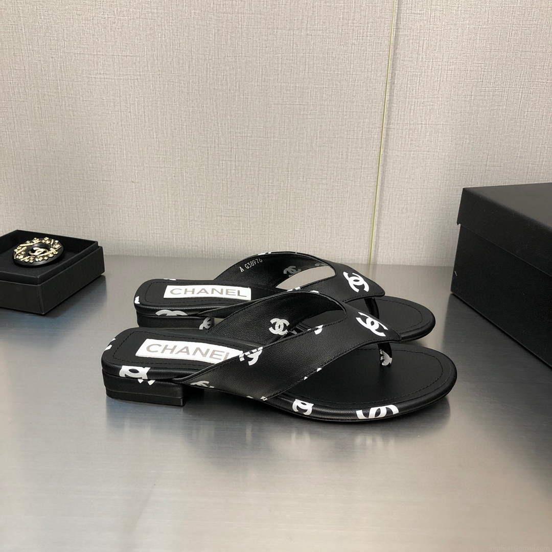 Chanel G38978 Sandals Printed Lambskin Women C91175