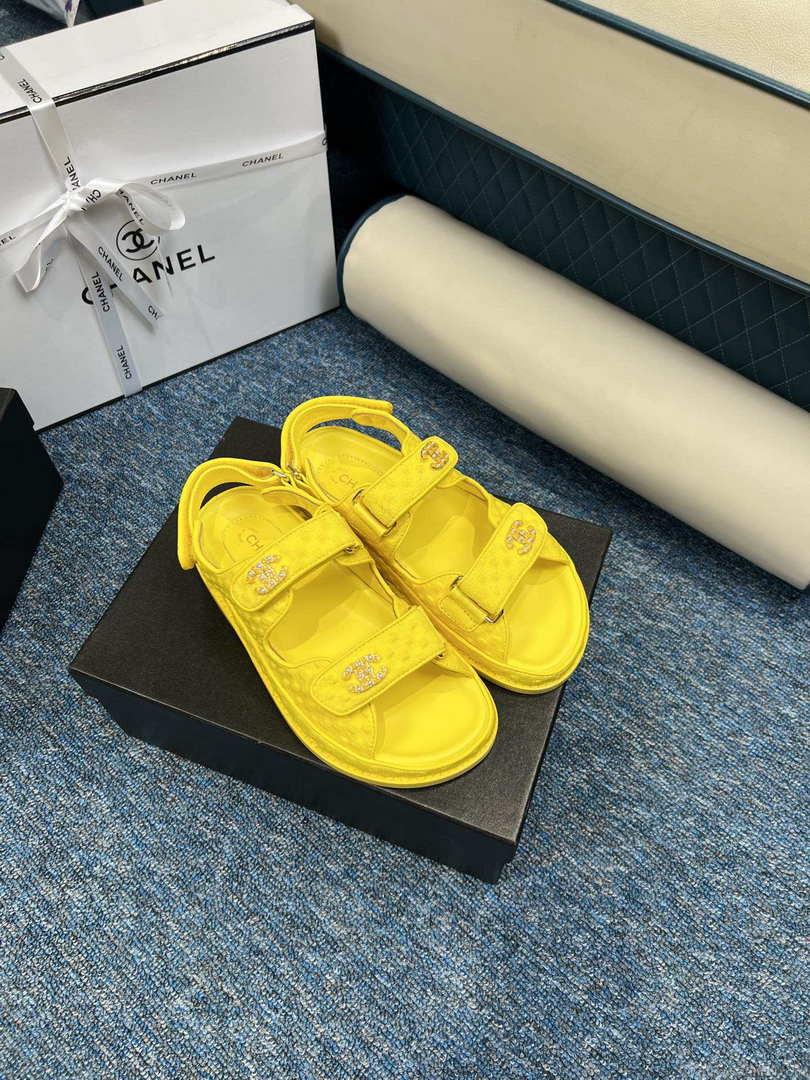 Chanel Women’s fashion Knitwear Sandals G35932 Yellow