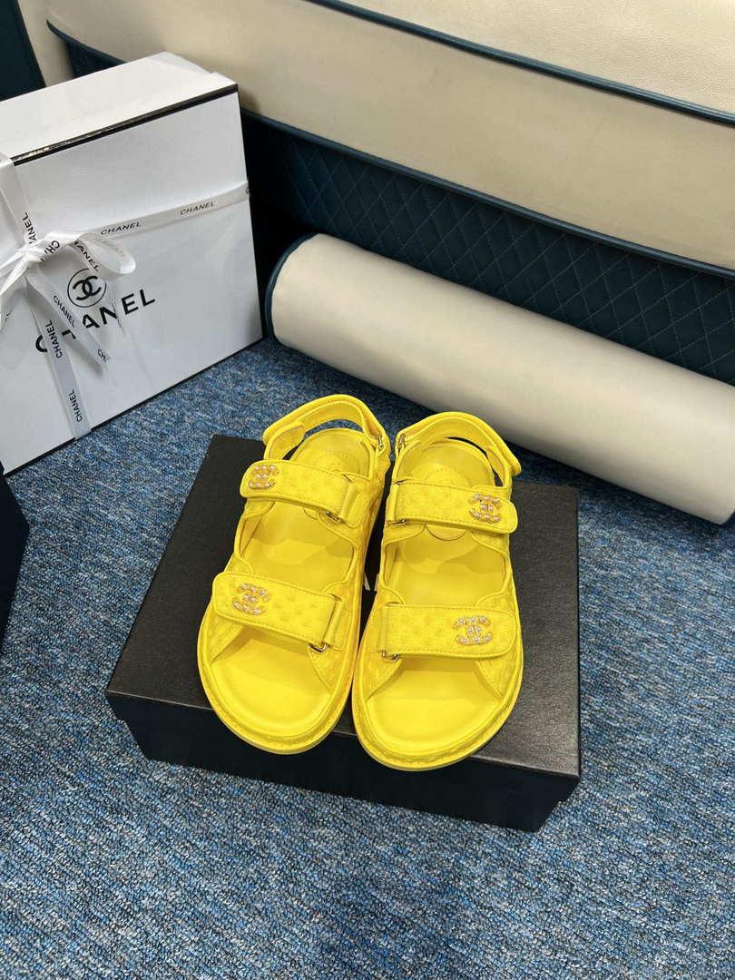 Chanel Women’s fashion Knitwear Sandals G35932 Yellow