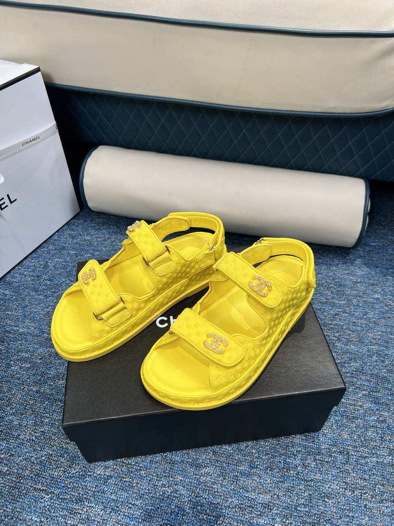 Chanel Women’s fashion Knitwear Sandals G35932 Yellow