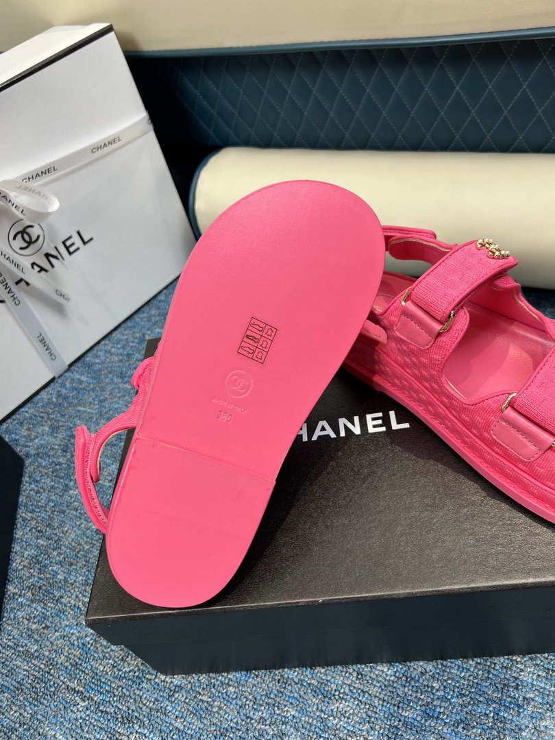 Chanel Women’s fashion Knitwear Sandals G35933 Rose Red