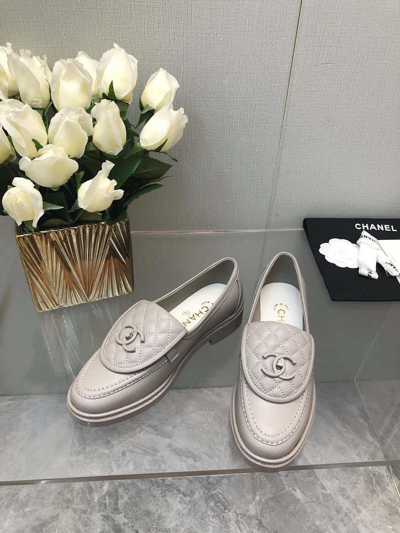 Chanel Women’s G45474 Fashion Loafers Moccasins Lambskin C90404