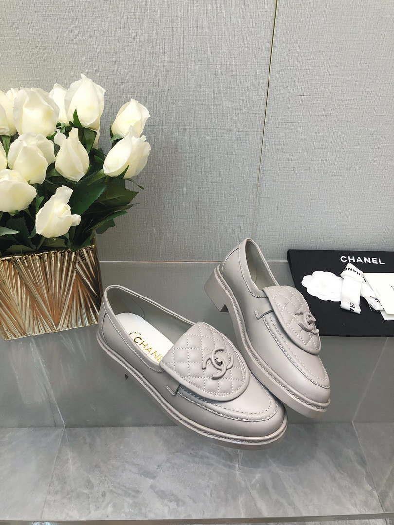Chanel Women’s G45474 Fashion Loafers Moccasins Lambskin C90404
