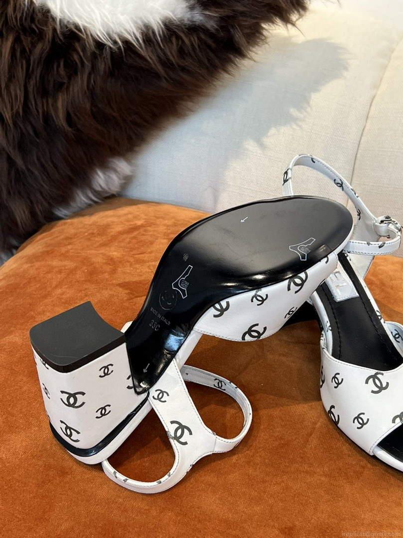 Chanel Women’s Sandals G38969 Printed Lambskin White with Black C90242