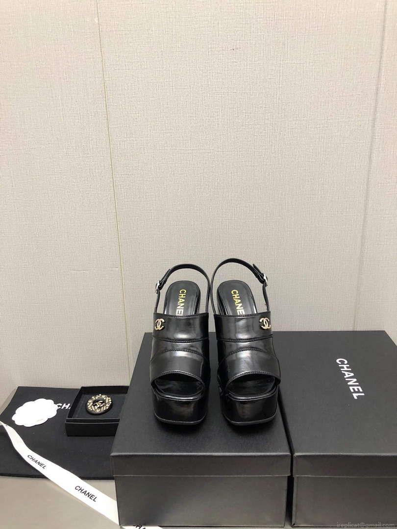 Chanel G45016 Patent Crumpled Lambskin Sandals C88320