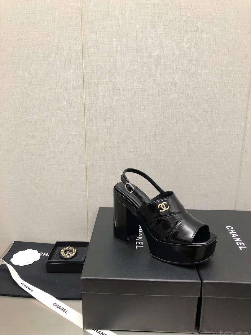 Chanel G45016 Patent Crumpled Lambskin Sandals C88320