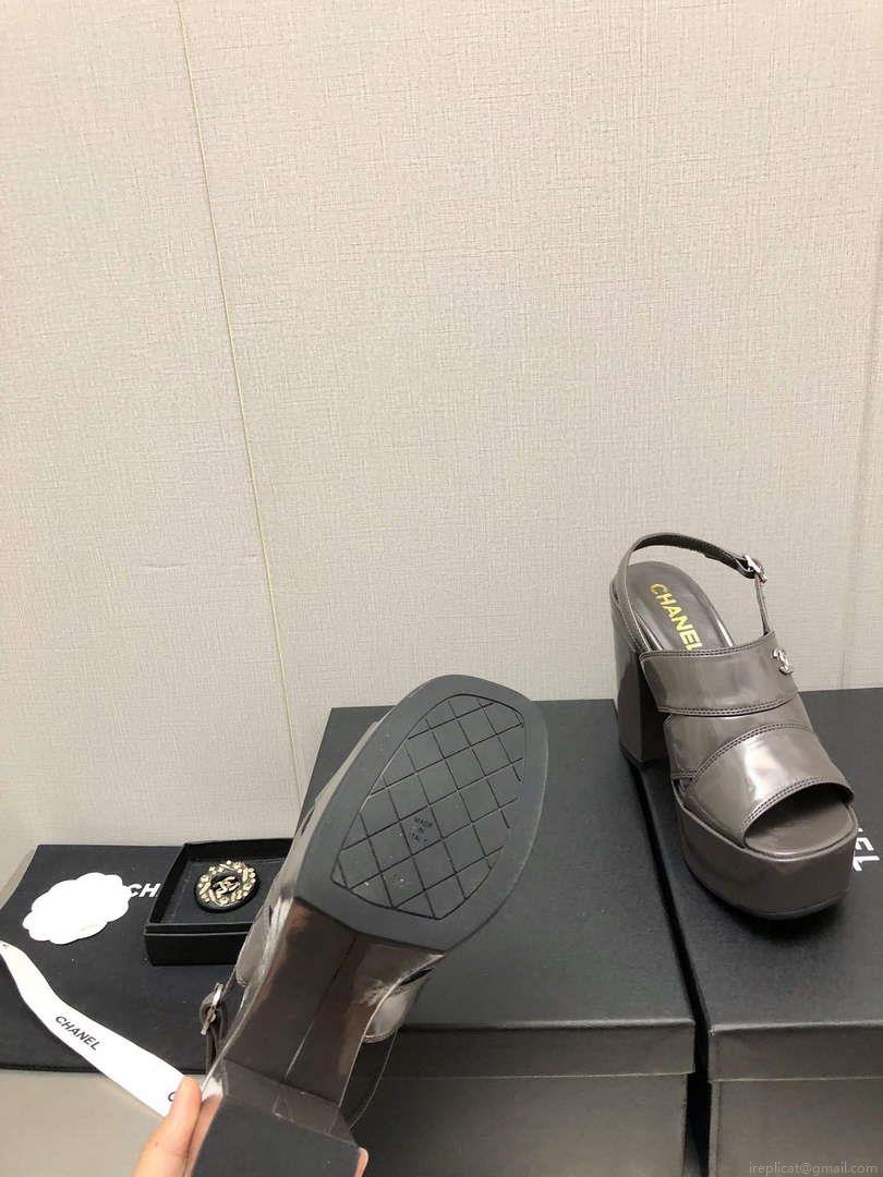 Chanel G45016 Patent Crumpled Lambskin Sandals C88322