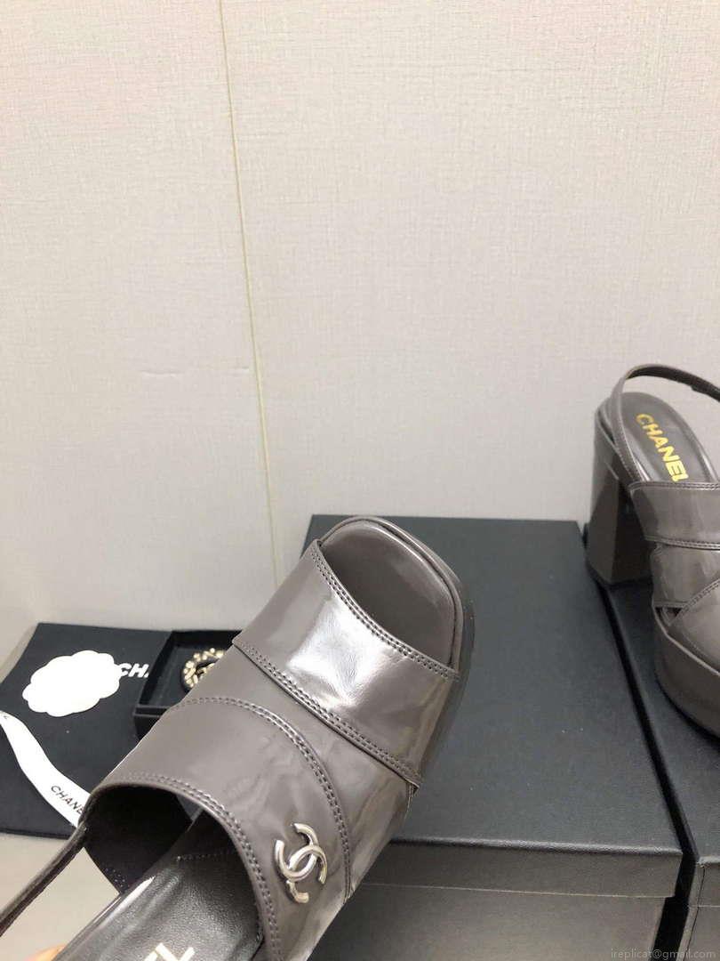 Chanel G45016 Patent Crumpled Lambskin Sandals C88322