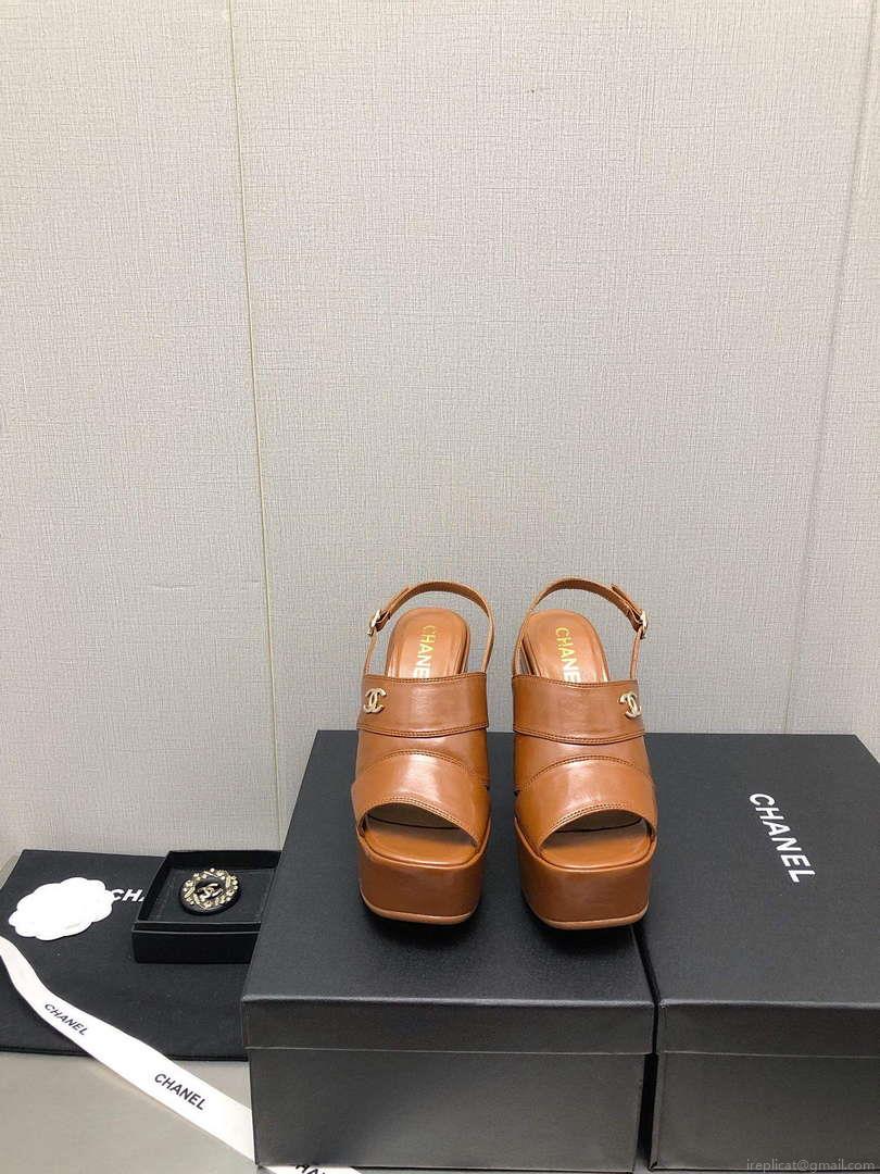 Chanel G45016 Patent Crumpled Lambskin Sandals C88323