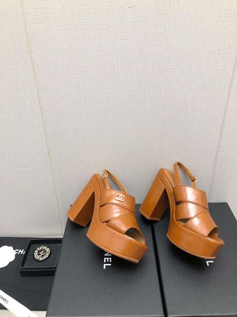 Chanel G45016 Patent Crumpled Lambskin Sandals C88323