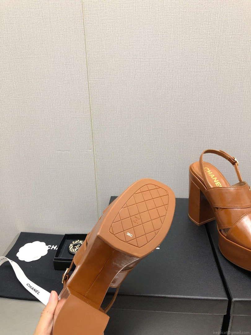 Chanel G45016 Patent Crumpled Lambskin Sandals C88323