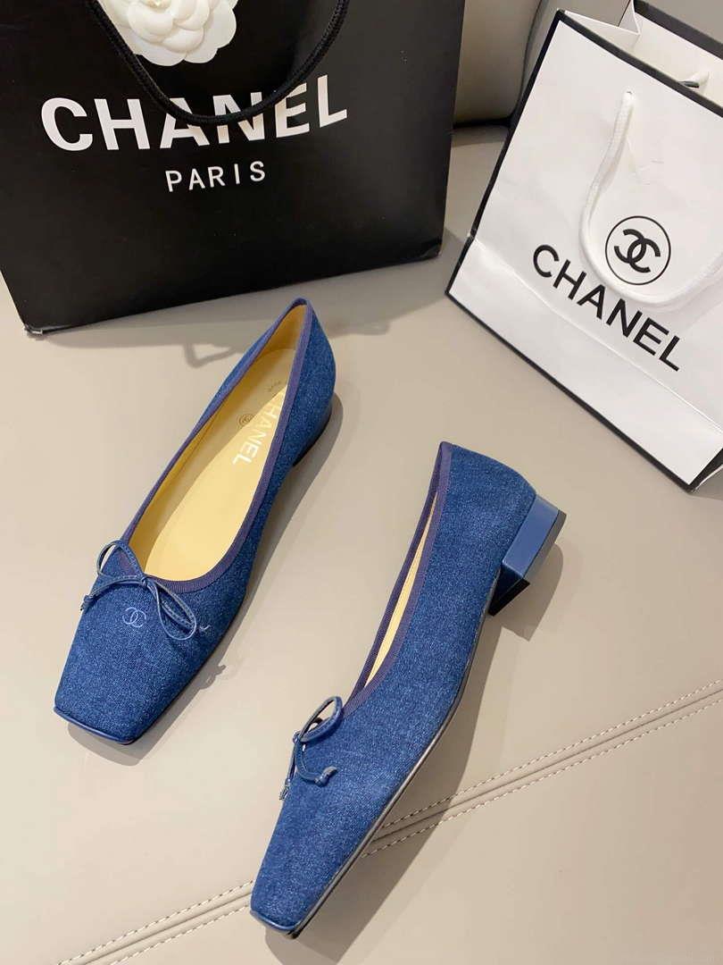 Chanel Women’s Loafers Fashion Shoes C93262