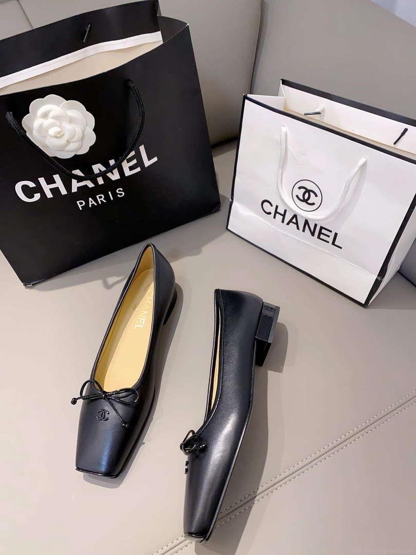 Chanel Women’s Loafers Fashion Shoes C93264