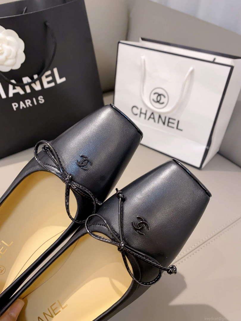 Chanel Women’s Loafers Fashion Shoes C93264