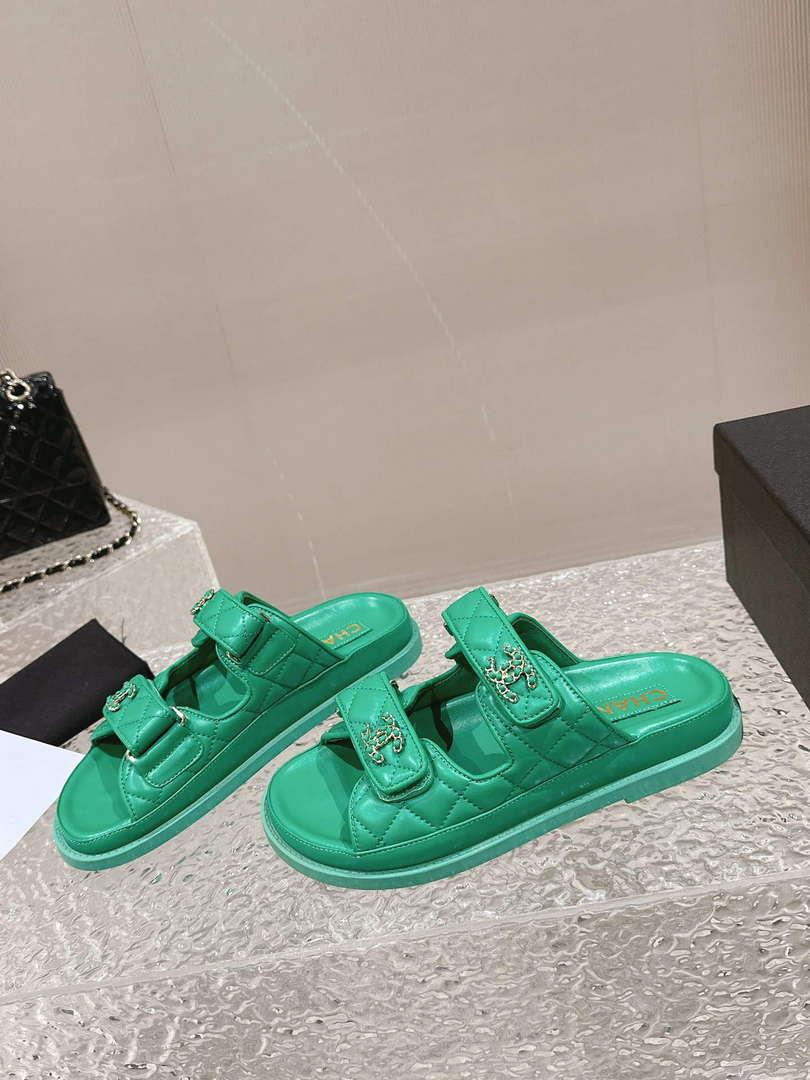 Chanel Women’s Velcro sandals Fashion Shoes C93249