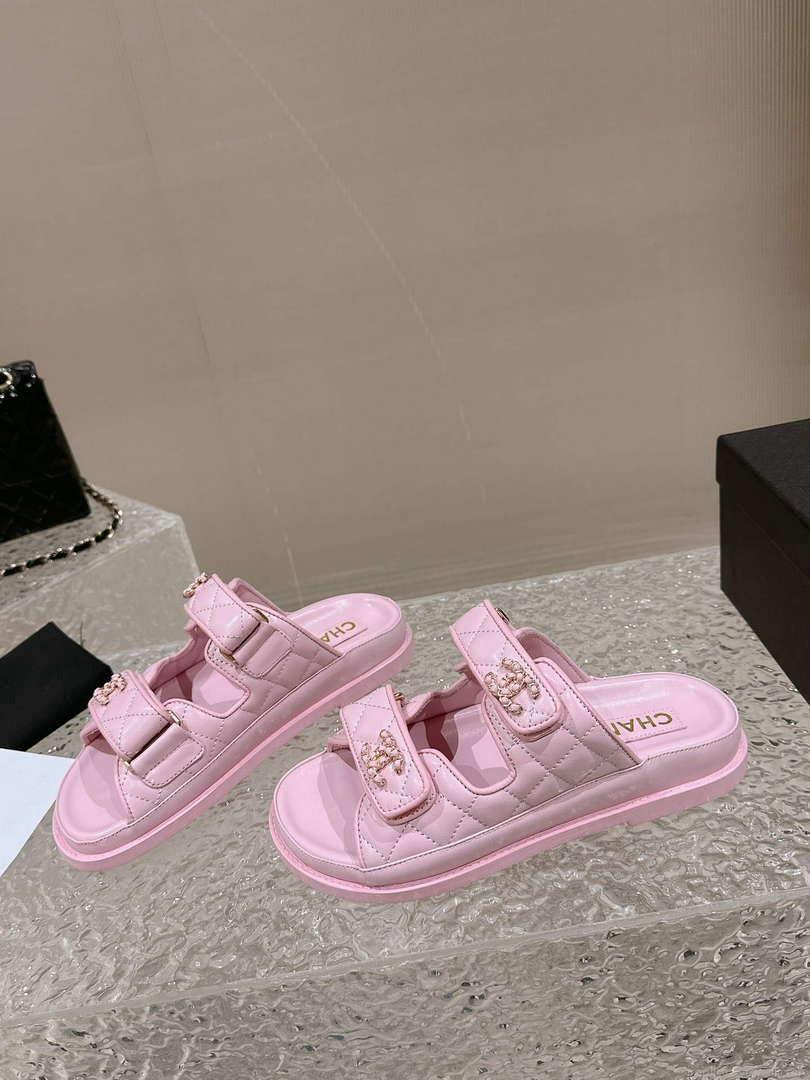 Chanel Women’s Velcro sandals Fashion Shoes C93250