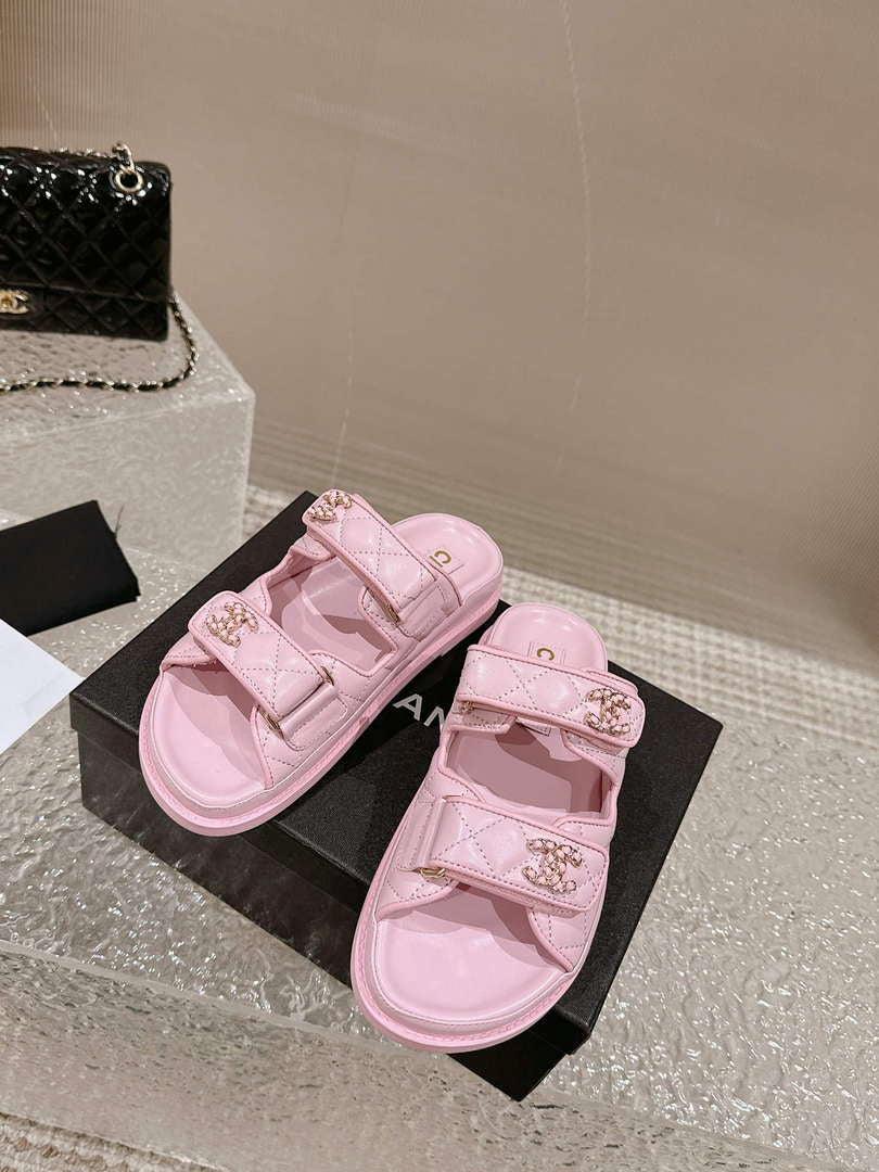 Chanel Women’s Velcro sandals Fashion Shoes C93250