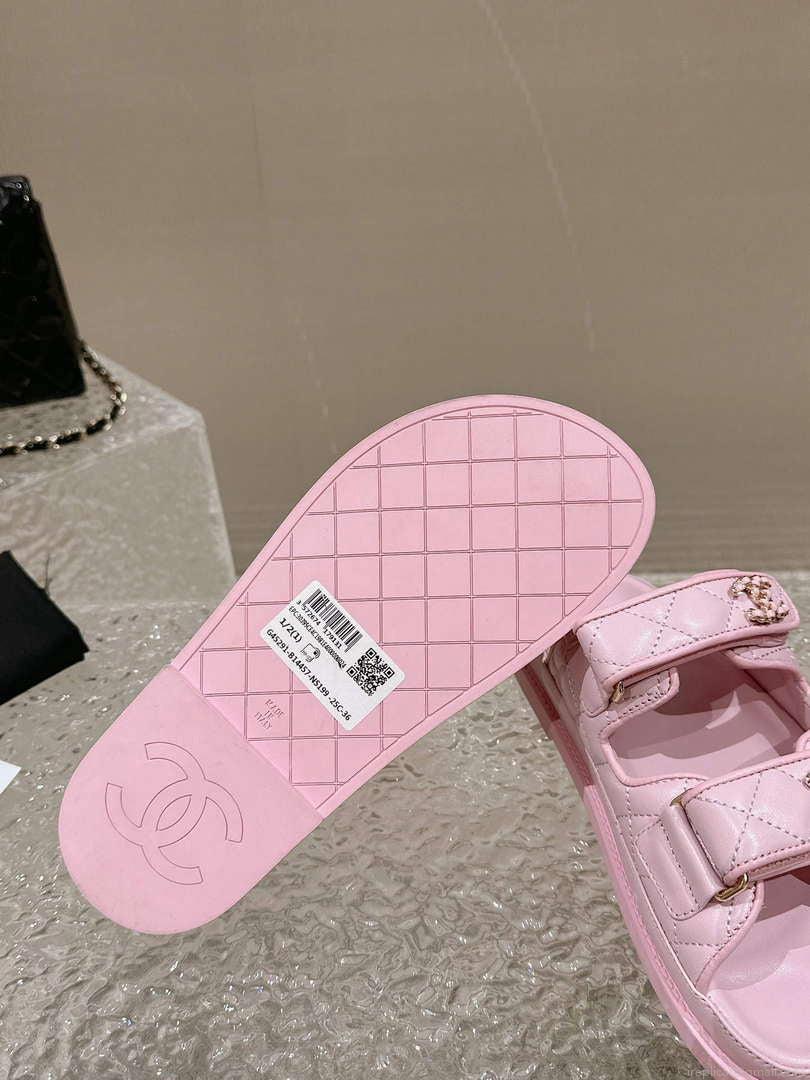 Chanel Women’s Velcro sandals Fashion Shoes C93250
