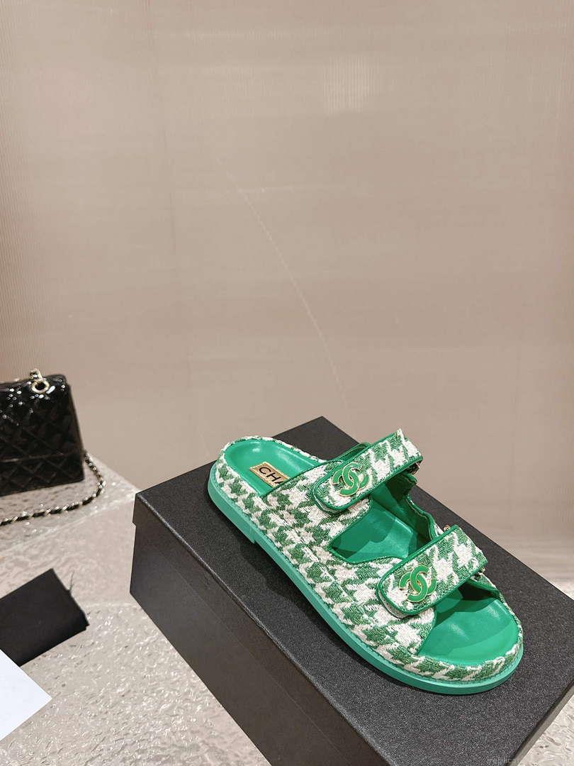 Chanel Women’s Velcro sandals Fashion Shoes C93251