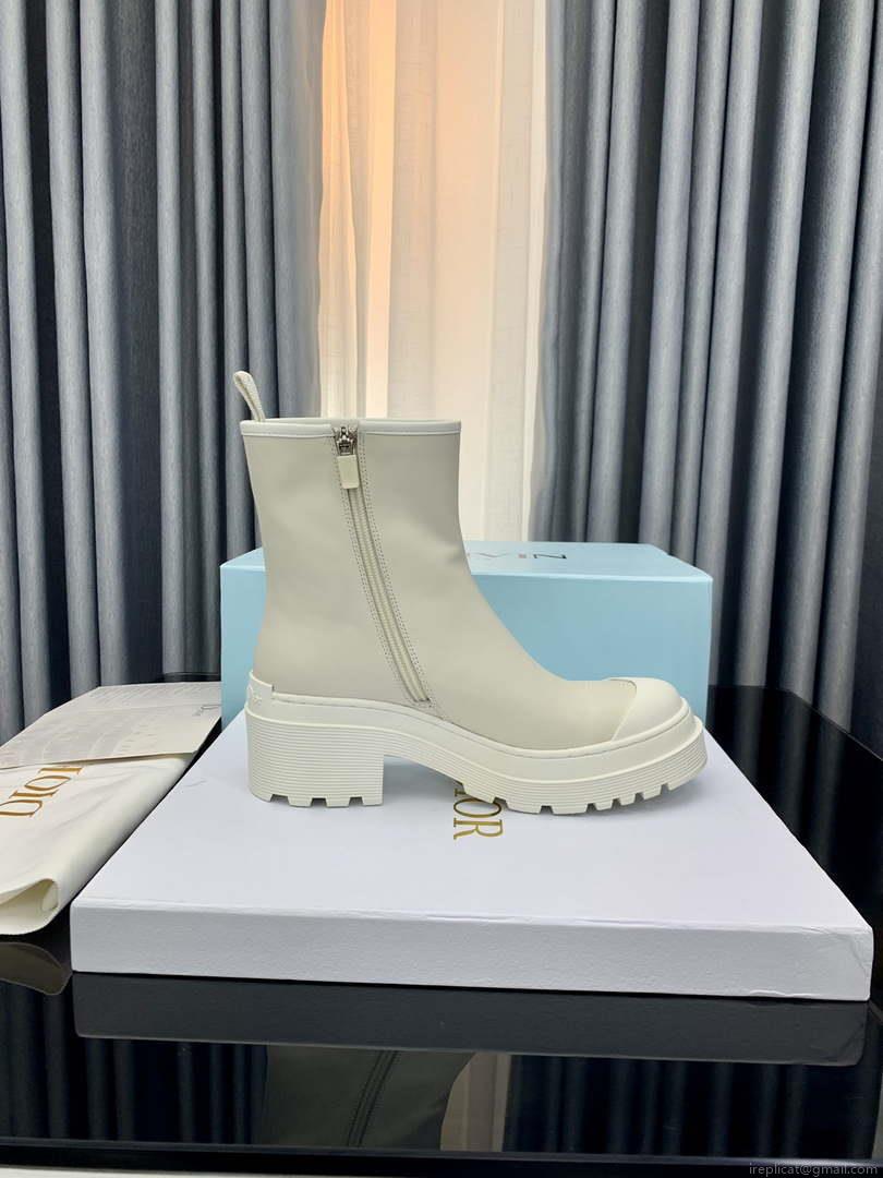 Dior Women’s Shoes – Dior Symbol Ankle Boot – KCI770VSO_S900 – White