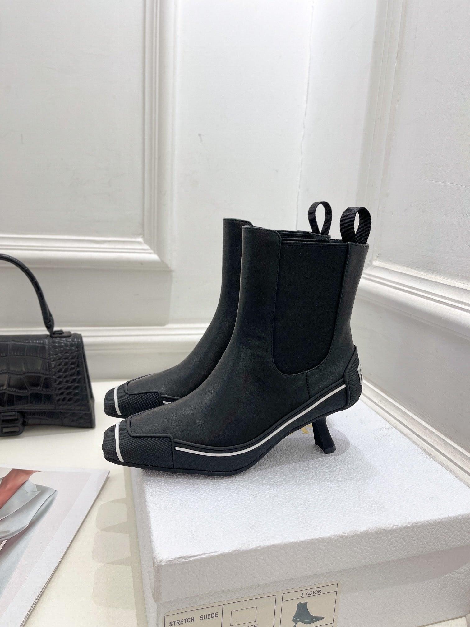 Dior Women’s Shoes- D-Motion Heeled Ankle Boot – KCI796VSO_S20X