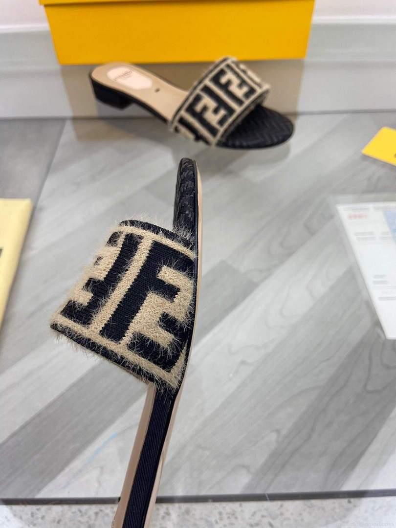 Fendi 8R8092 FF Interlace Leather Slides Flats Shoes Apricot