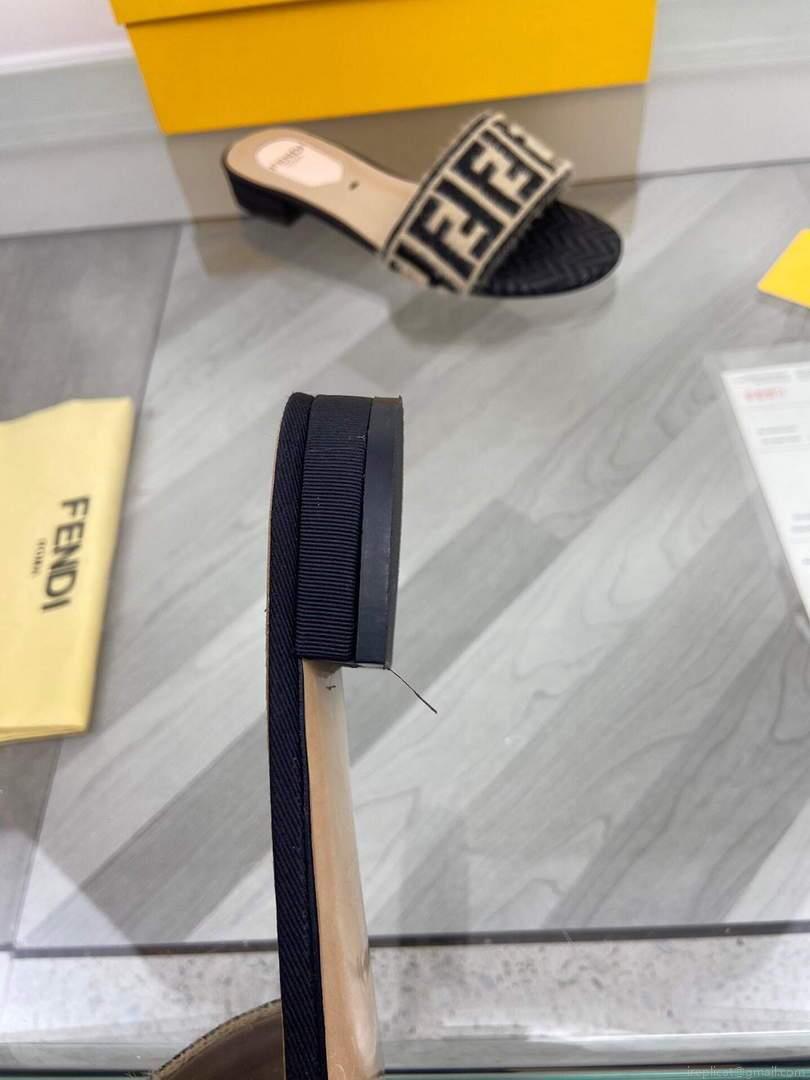 Fendi 8R8092 FF Interlace Leather Slides Flats Shoes Apricot