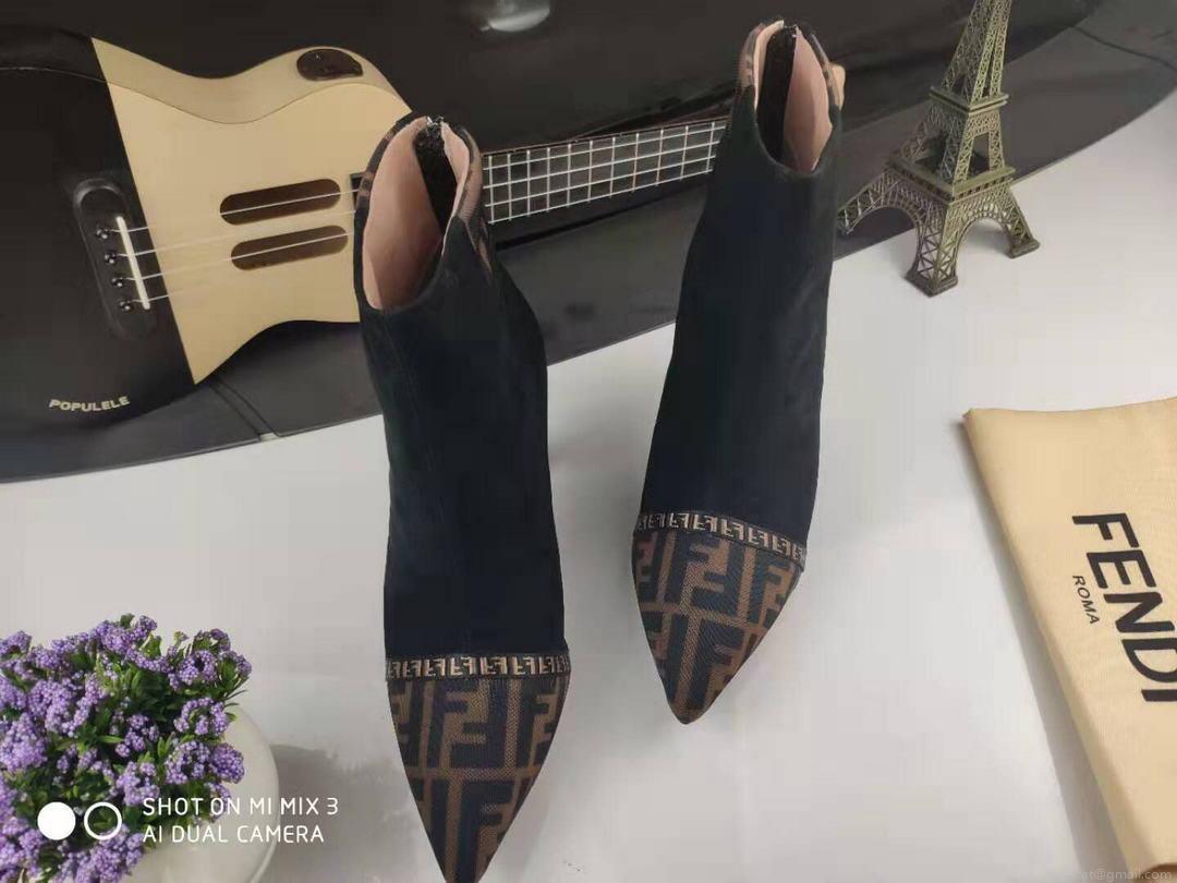 Fendi Boots Designger Fendi Short Shoes Women 81902 Black and Brown