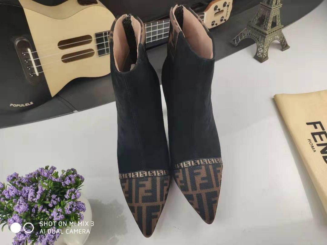 Fendi Boots Designger Fendi Short Shoes Women 81902 Black and Brown