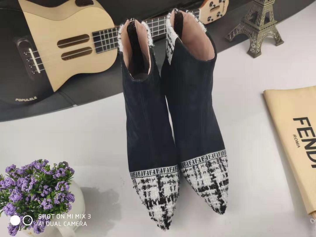 Fendi Boots Designger Fendi Short Shoes Women 81902 Black and White