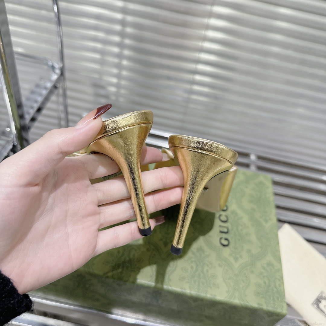 Gucci Women’s Horsebit Sandal Fashion Shoes G53200