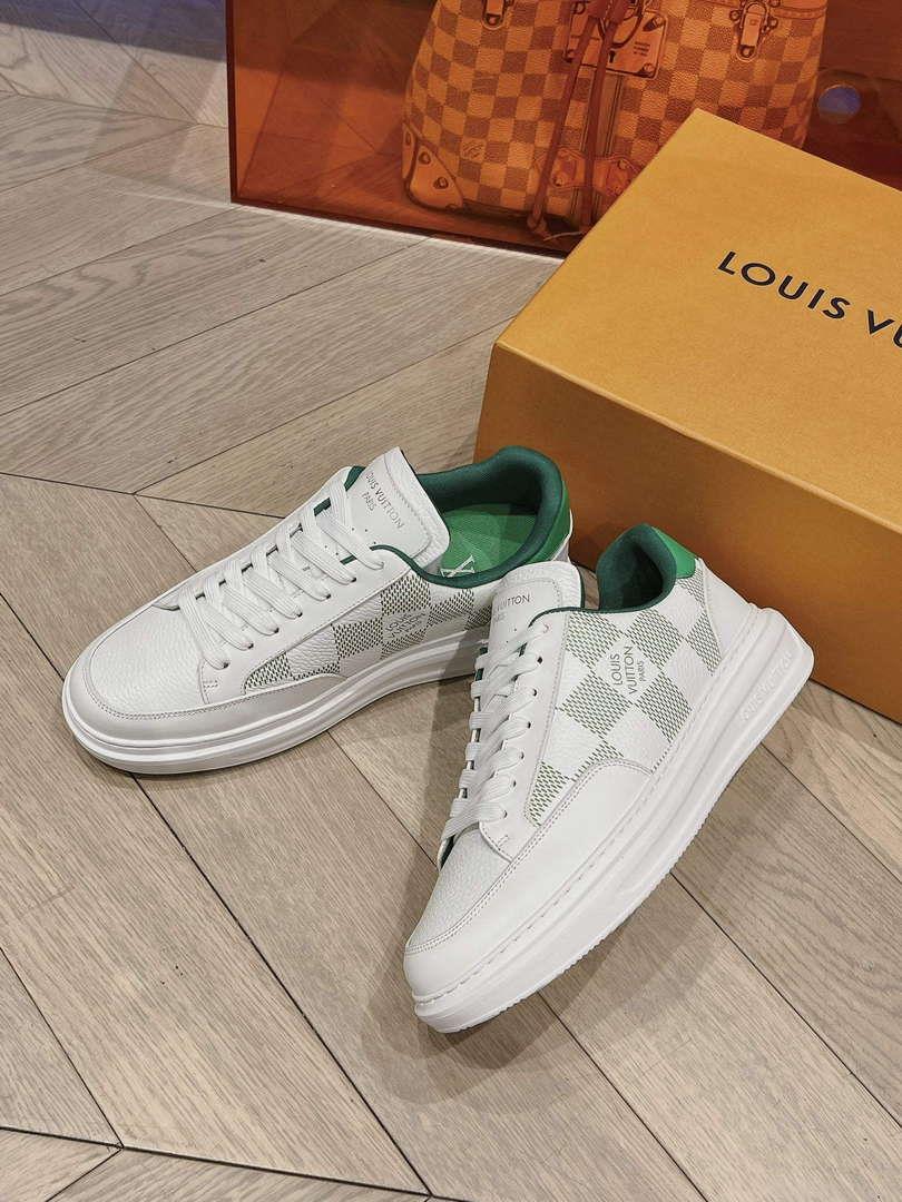 LV 1ACEZ4 Louis Vuitton Men Beverly Hills Sneaker L62343